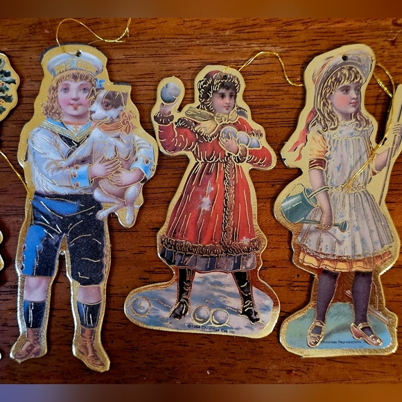 Vintage Victorian Style Paper Ornaments - Picture 7 of 7